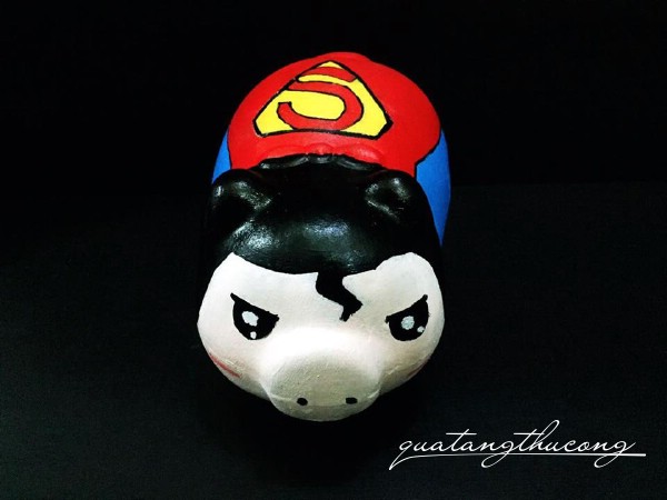Heo đất Superman