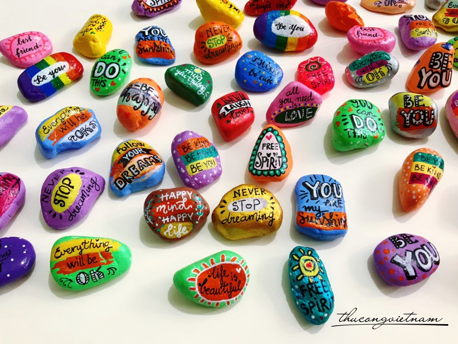 Hộp quà từ đá cuội