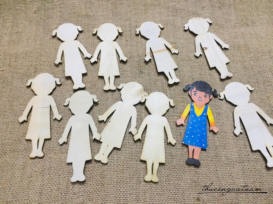 Thẻ gỗ trơn bé gái kiểu 1-12cm