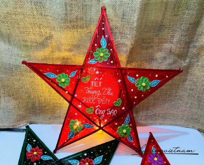 Lồng Đèn Ngôi Sao Giấy Kiếng -Mẫu Hoa Quilling (40cm)