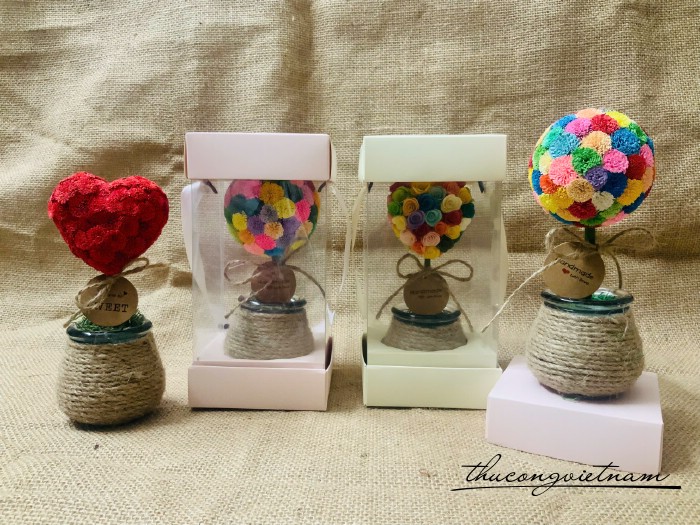 Lọ hoa tú cầu kèm hộp (nhiều mẫu)